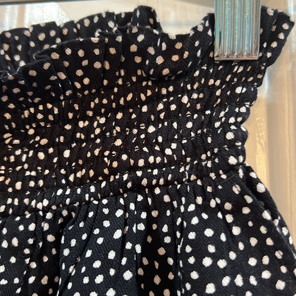 Shorts - Picture 3 of 5